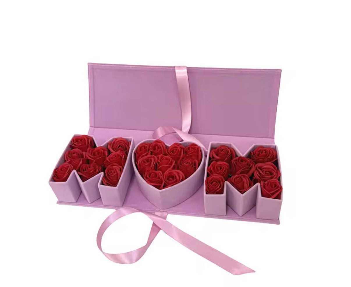 "MOM" Special Gift Box